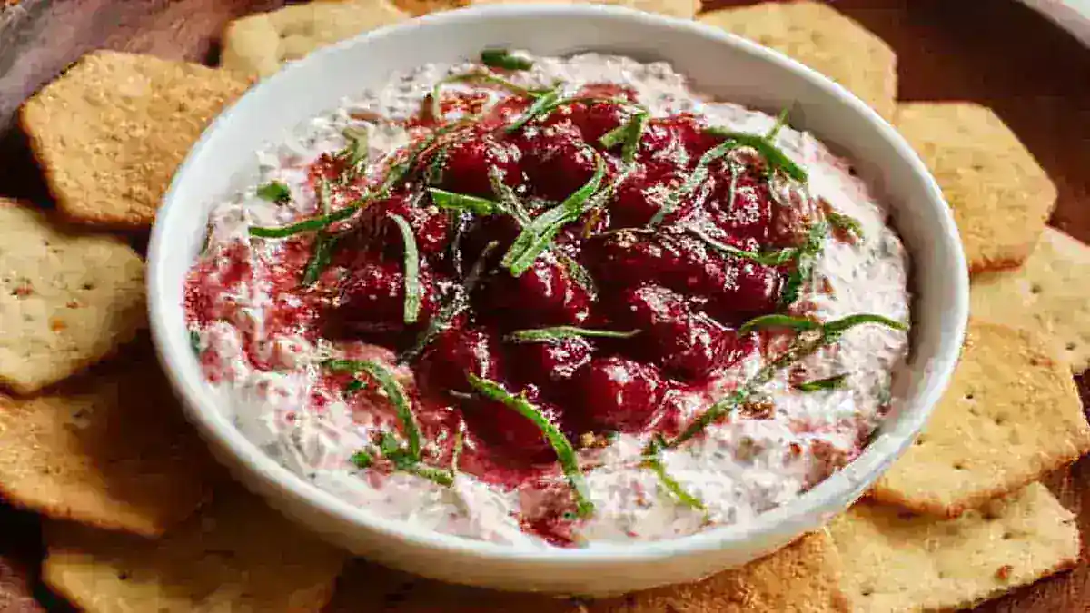 10-Minute Cranberry Jalapeno Dip
